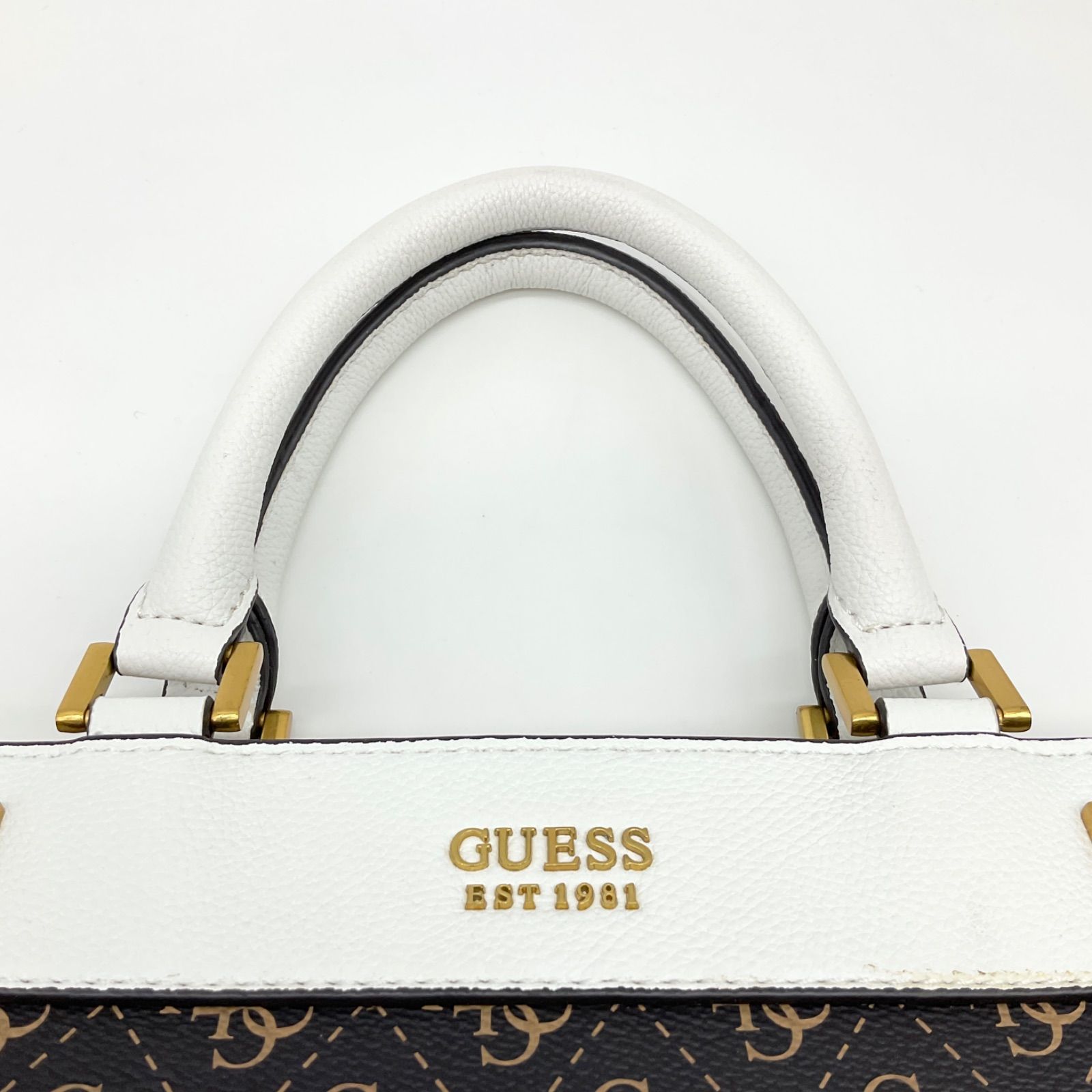 ○GUESS ゲス KATEY Luxury Satchel ハンドバッグ ショルダーバッグ 