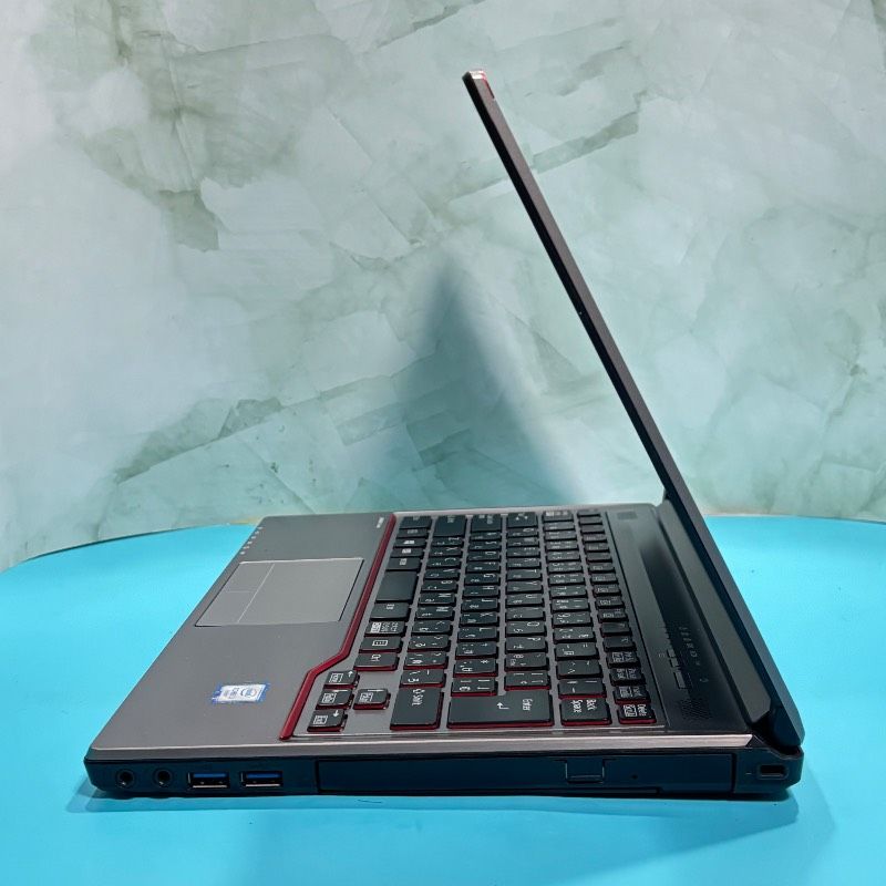 美品【6世代】Core i3富士通ノートパソコン✨SSD爆速✨ windows11 