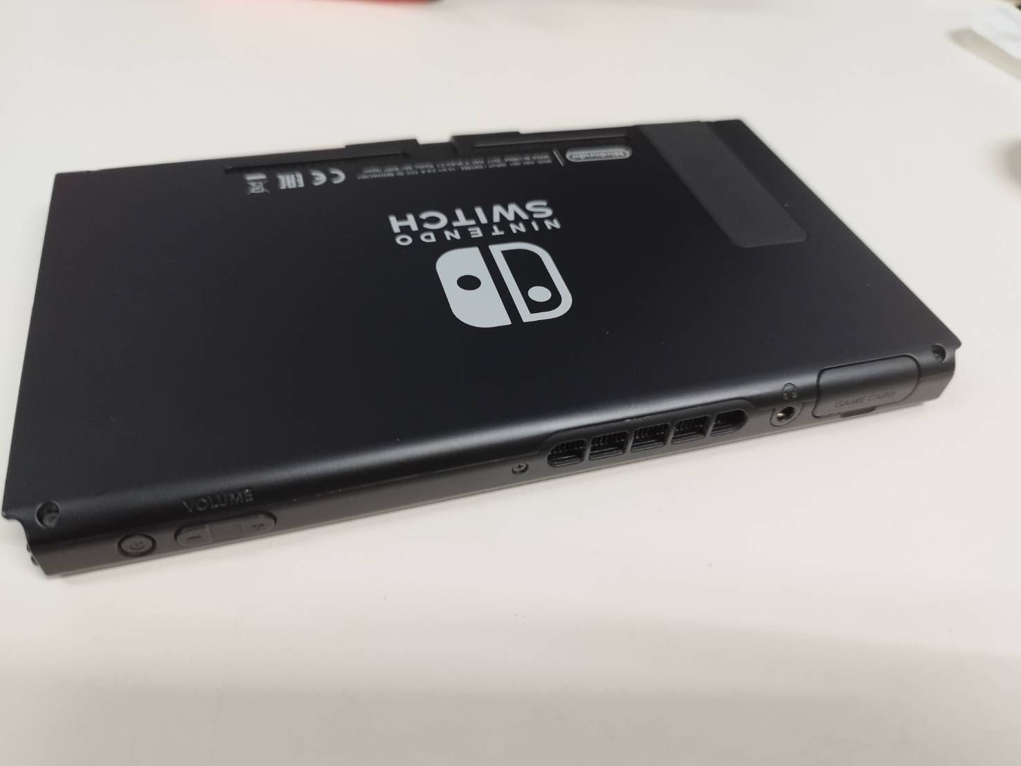 良品】Nintendo Switch 本体 HAC-001/2017年製 - メルカリ