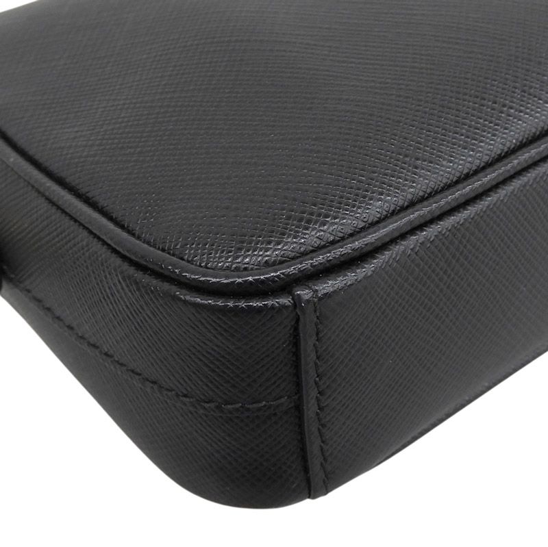 プラダ PRADA ショルダーバッグ サフィアーノ レザー ブラック 中古 新入荷 OB2811 PRADA - プラダ PRADA ショルダーバッグ サフィアーノ レザー ブラック