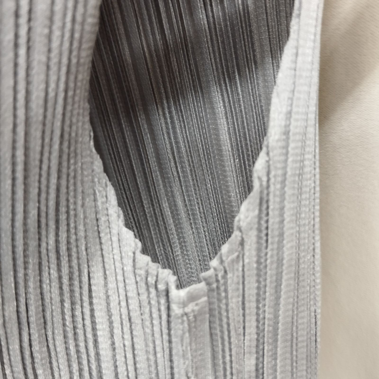 ISSEY MIYAKE イッセイミヤケ PLEATS PLEASE プリーツプリーズ