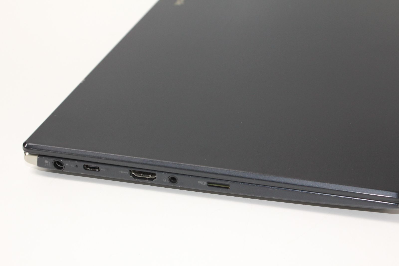 中古ノートPC】東芝〈Dynabook GX83/MLE〉Intel Core i5/SSD256GB 