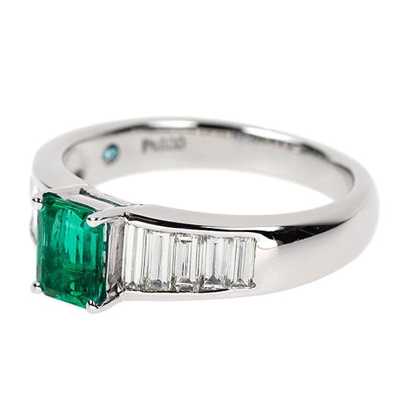 Pt900 エメラルド ダイヤモンド リング 0.64ct D0.90ct - メルカリ Pt900 エメラルド ダイヤモンド リング 0.64ct D0.90ct - メルカリ