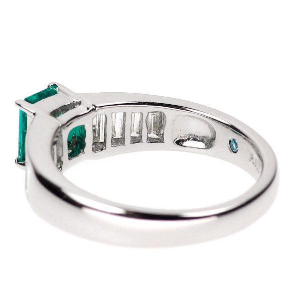Pt900 エメラルド ダイヤモンド リング 0.64ct D0.90ct - メルカリ Pt900 エメラルド ダイヤモンド リング 0.64ct D0.90ct - メルカリ