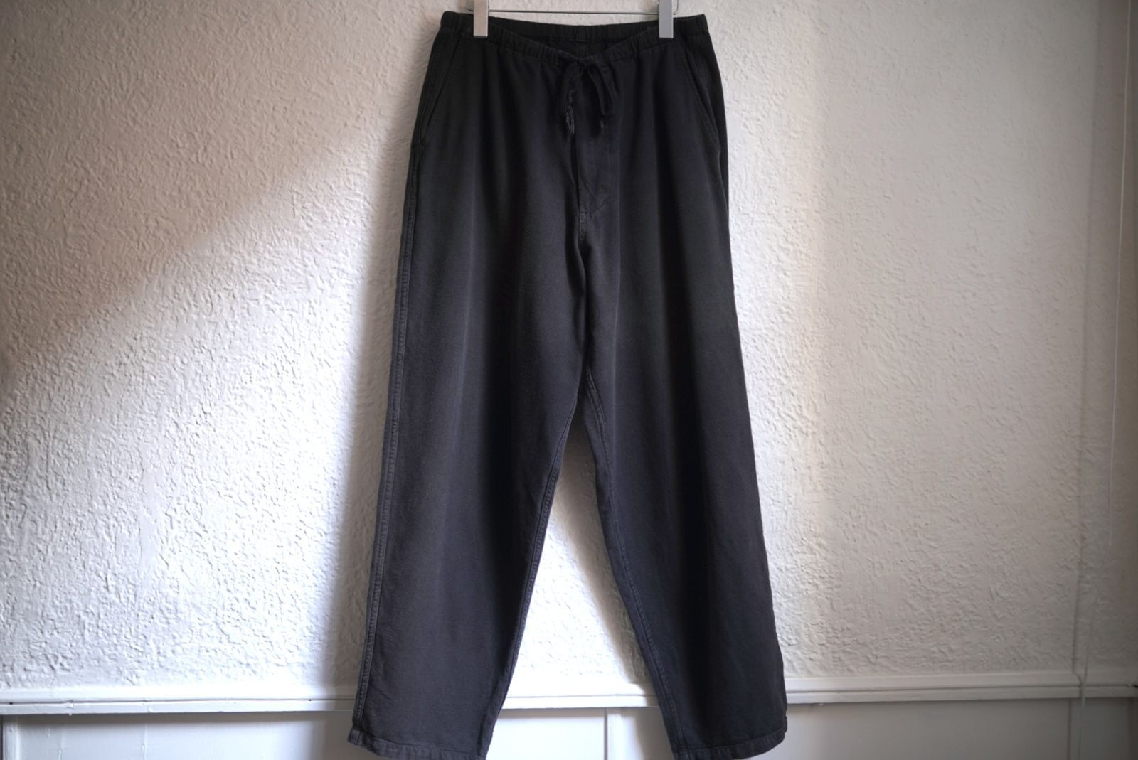 24SS コットンダックス テーパードパンツ / COMOLI(コモリ) 【公式通販】