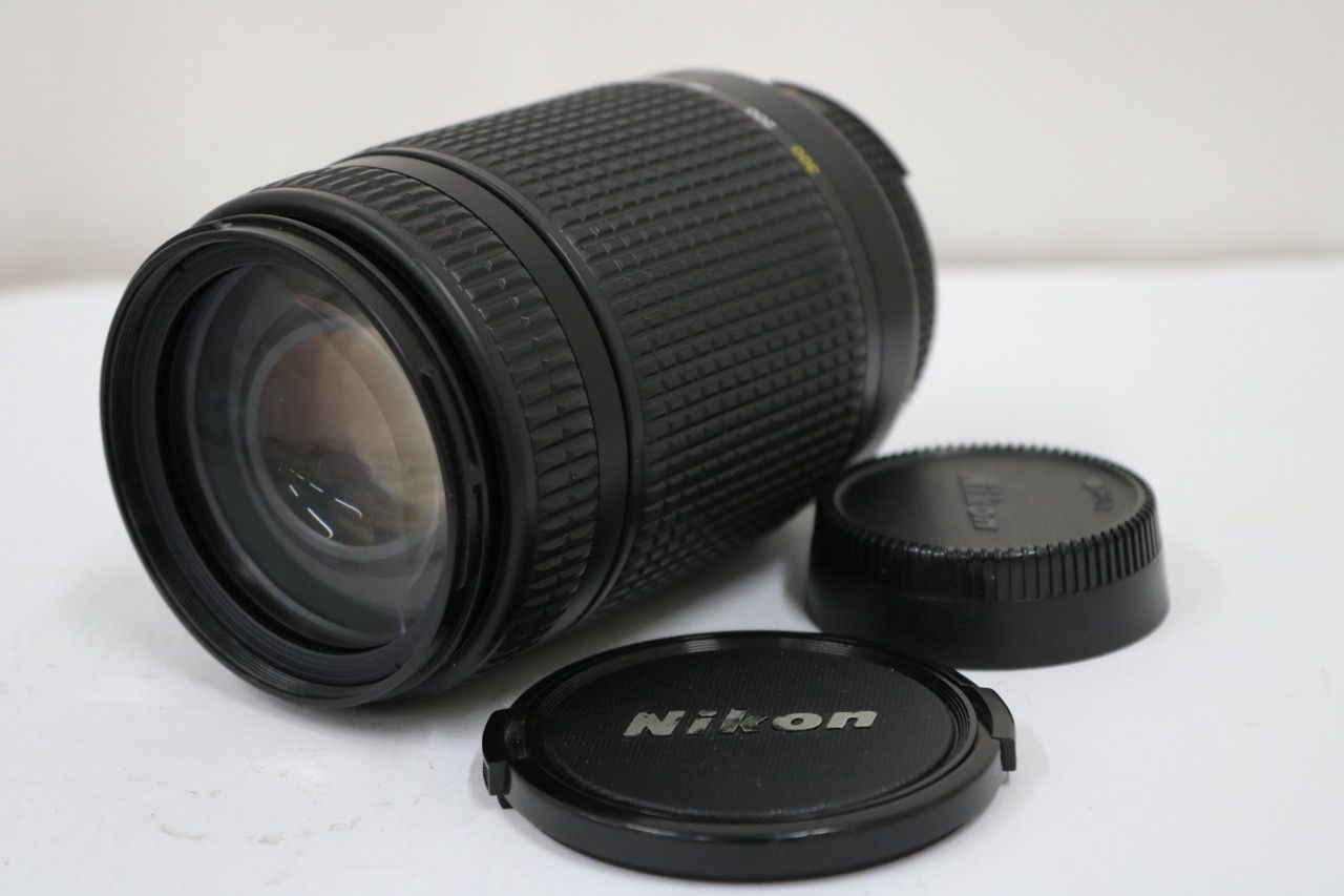 美品 返品保証】 ニコン Nikon ED AF NIKKOR 70-300mm F4-5.6 D 前後