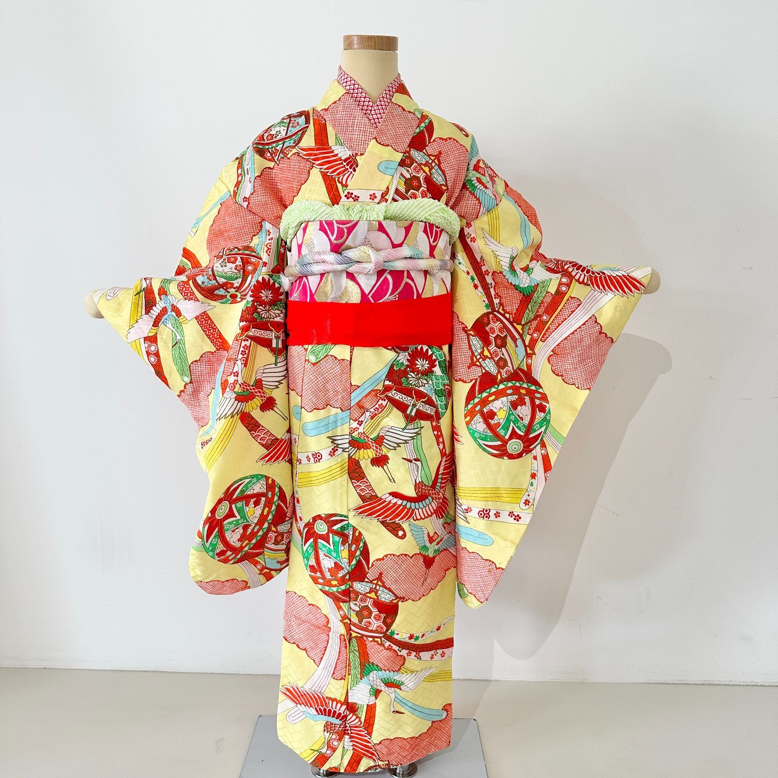 七五三 7歳女の子 着物 四つ身 黄色 キュート 大人気 長襦袢 作り帯 