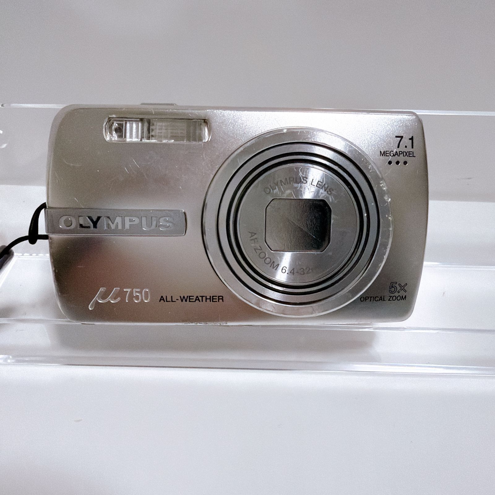 OLYMPUS μ750 カメラ コンデジ シルバー 充電器ないため動作未確認 SD 