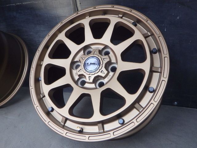 【3740】A▲送料無料▲Lehrmeister LMG DIEZ 平座ナット▲18x8.0J 6穴 PCD139.7 +55▲4本 26102483