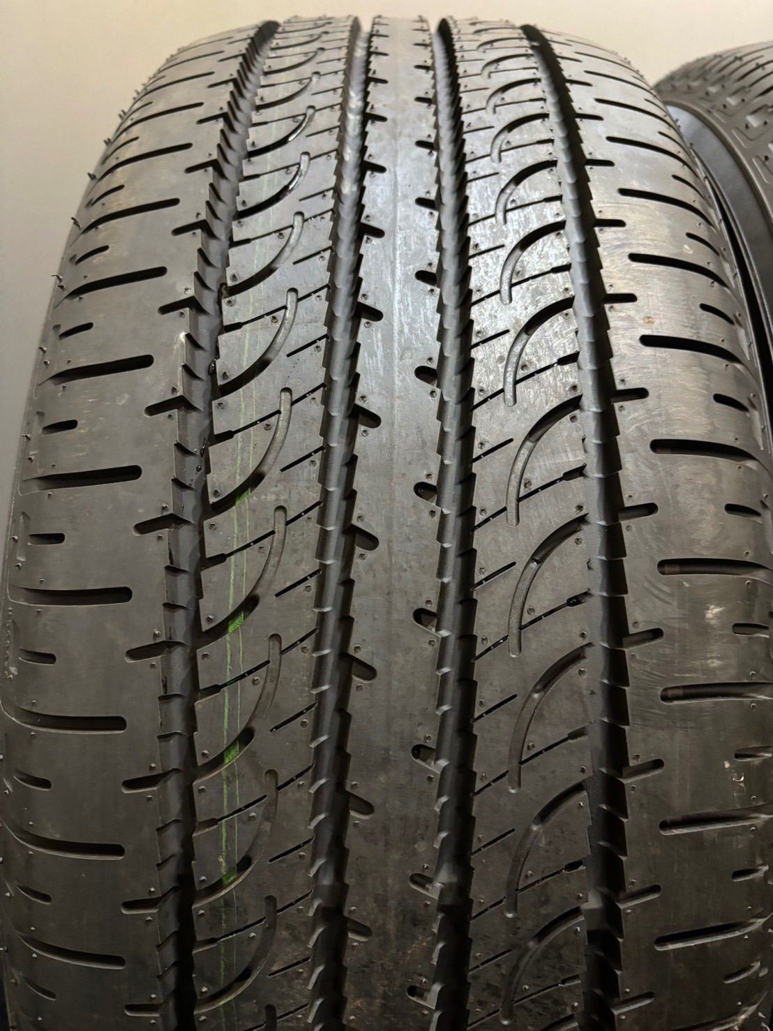 ☆新車外し品 225/55R18 YOKOHAMA/GEOLANDAR SUV G055 21年製 夏タイヤ 