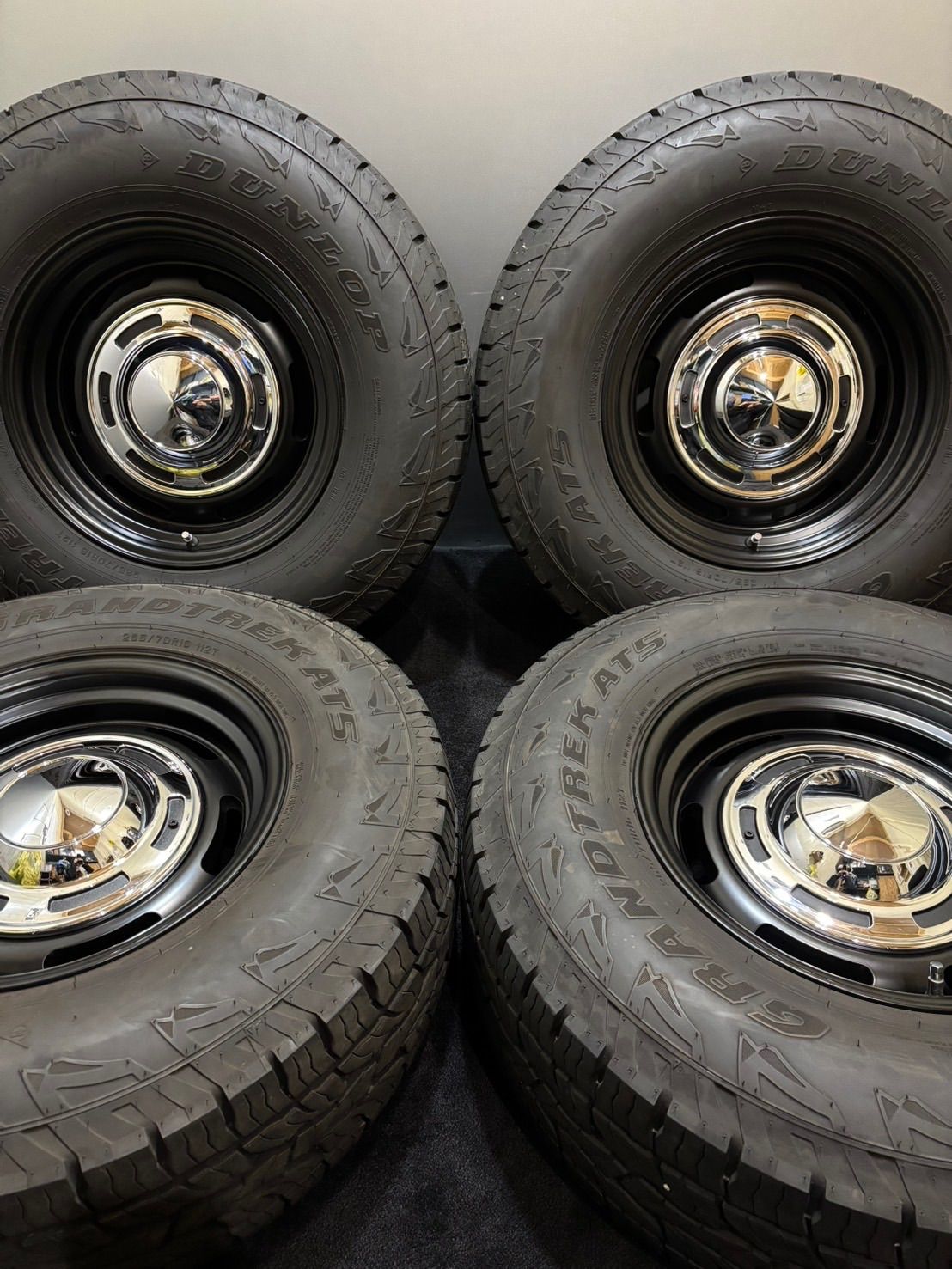 ☆265/70R16 DUNLOP/GRANDTREK AT5 25年製 社外アルミホイール 16 