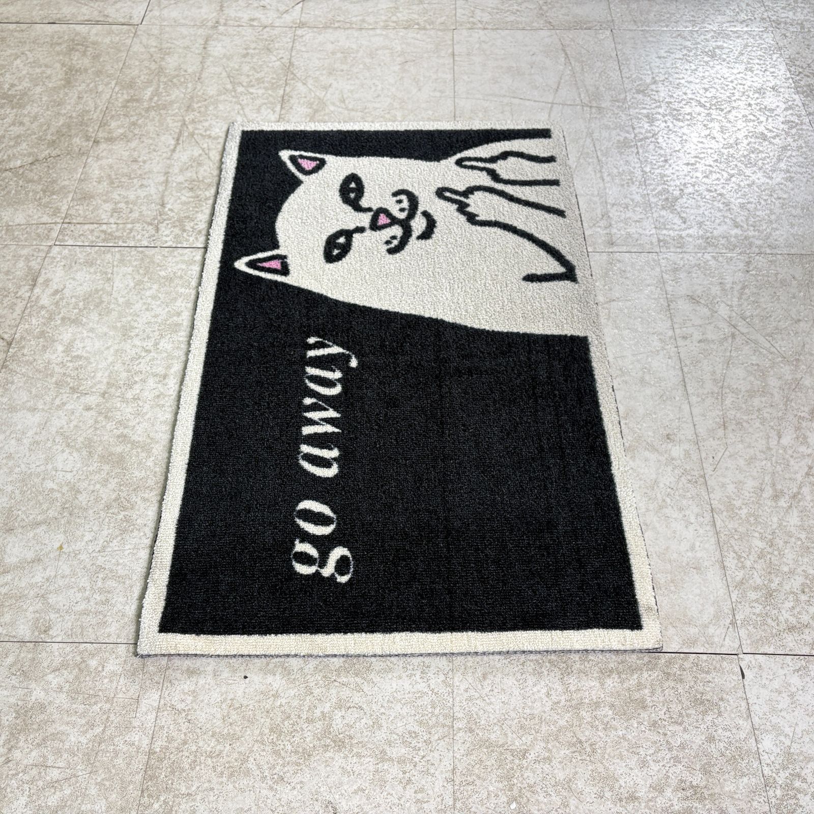 RIPNDIP リップンディップ Go Away Rug ラグ 玄関マット 猫 キャット