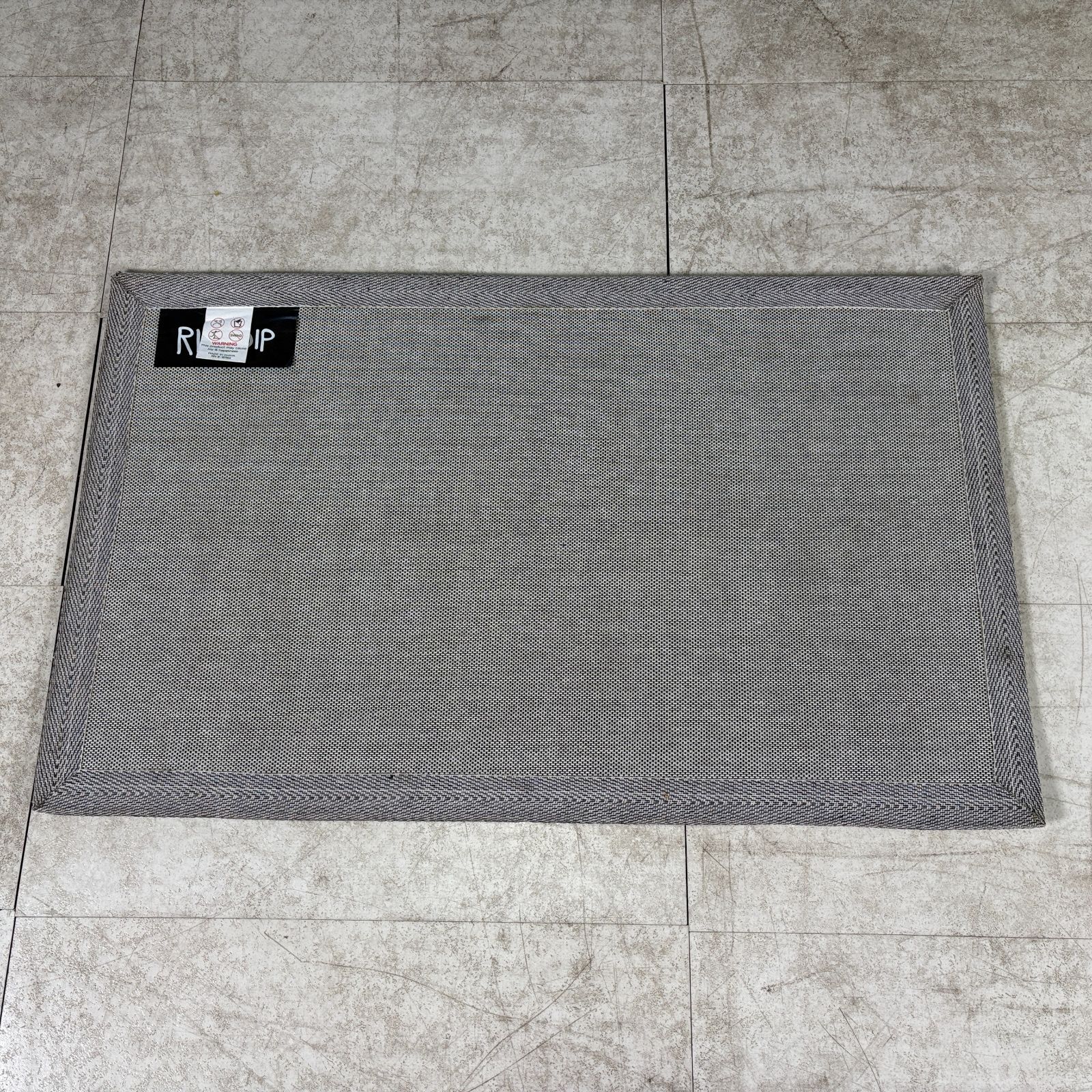 RIPNDIP リップンディップ Go Away Rug ラグ 玄関マット 猫 キャット