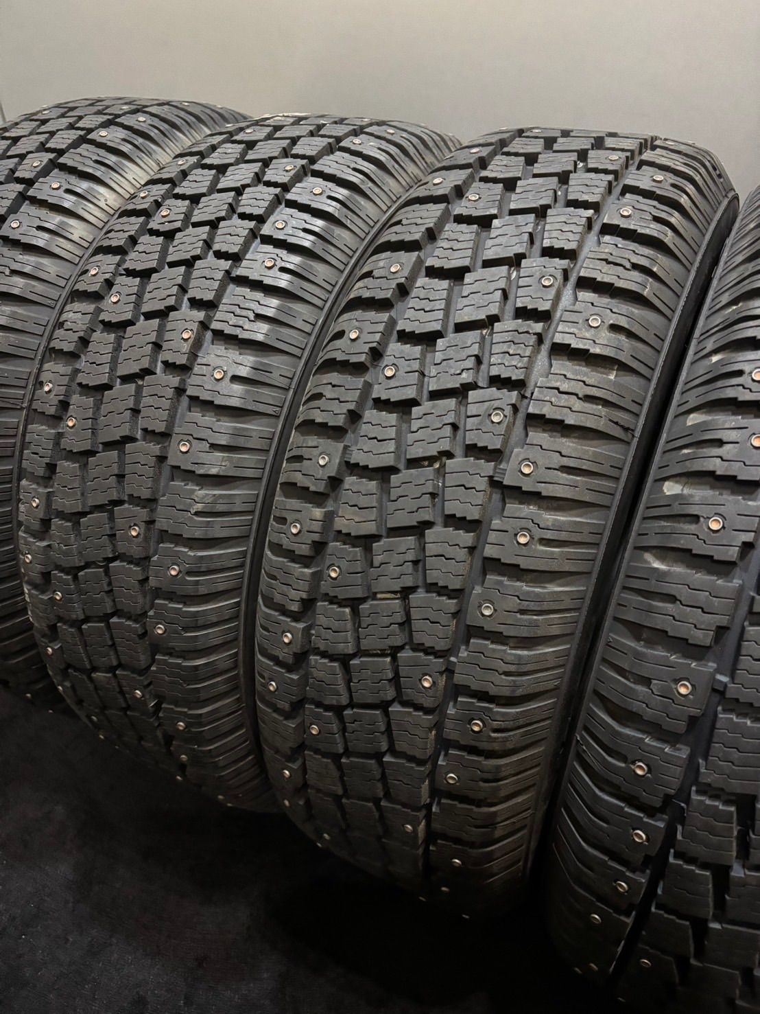 ☆215/60R16 HANKOOK/ZOVAC HPW401 2004年製 スタッドレス スパイク 