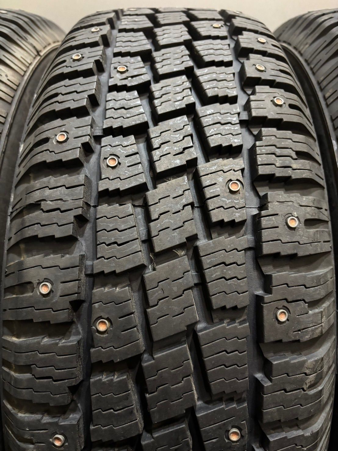 ☆215/60R16 HANKOOK/ZOVAC HPW401 2004年製 スタッドレス スパイク 