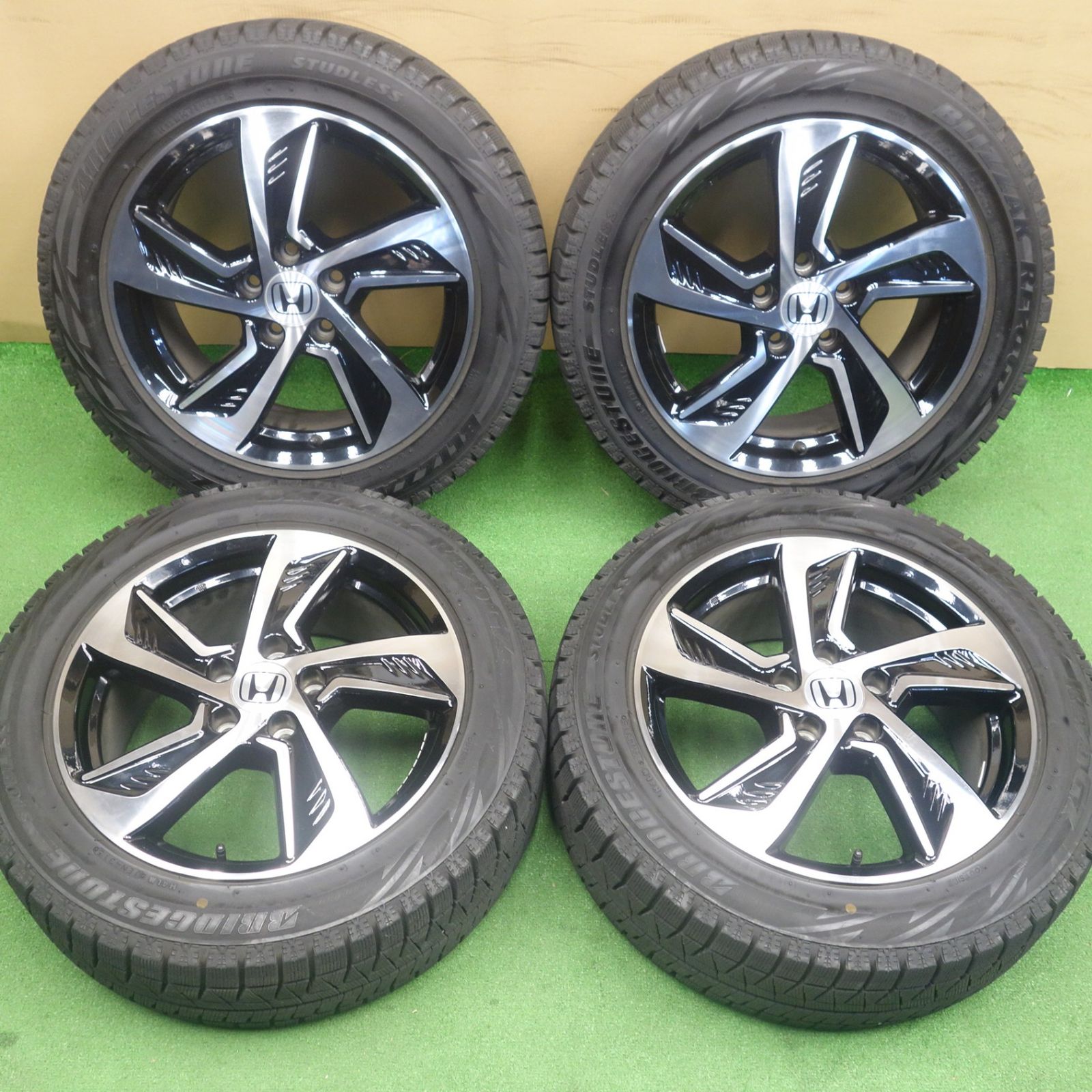バリ溝！9分☆ホンダ RC オデッセイ 純正 215/55R17 スタッドレス 