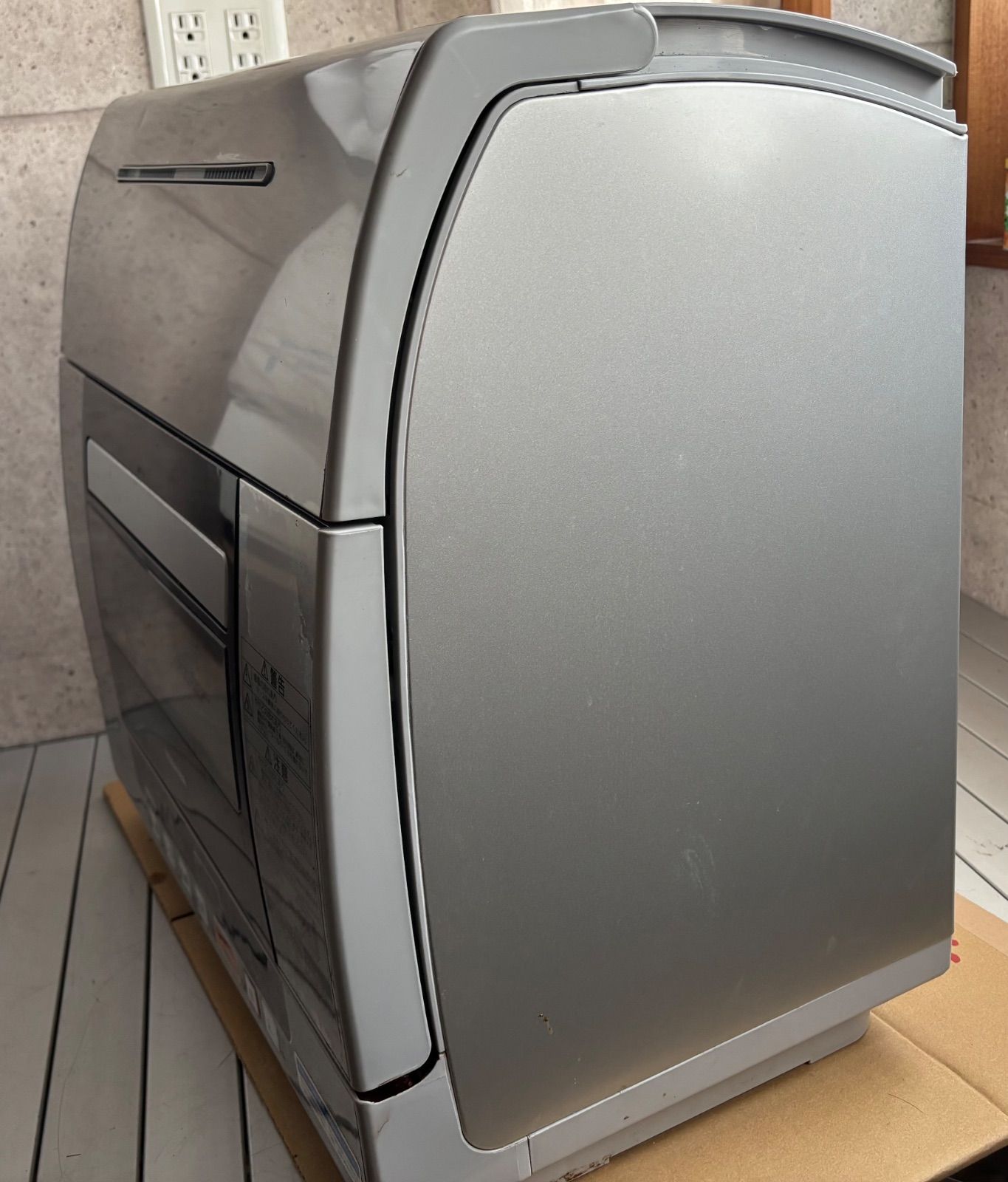 送料無料（沖縄 離島除く）TOSHIBA 東芝 DWS-600A 食器洗い乾燥機 2007 