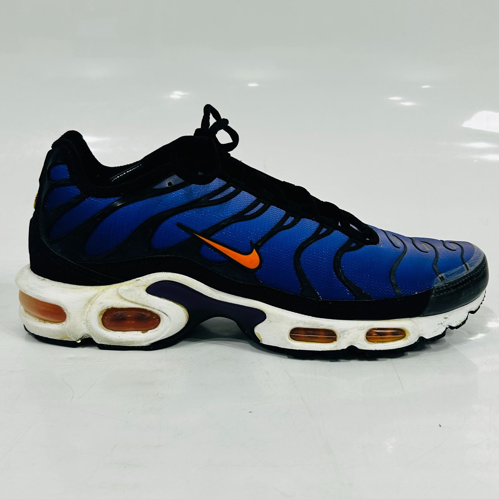 NC3324 ナイキ エアマックス プラス スニーカー マップラ NIKE Air Max 