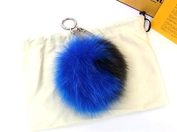 □美品□ FENDI フェンディ ポンポンチャーム ファー×レザー