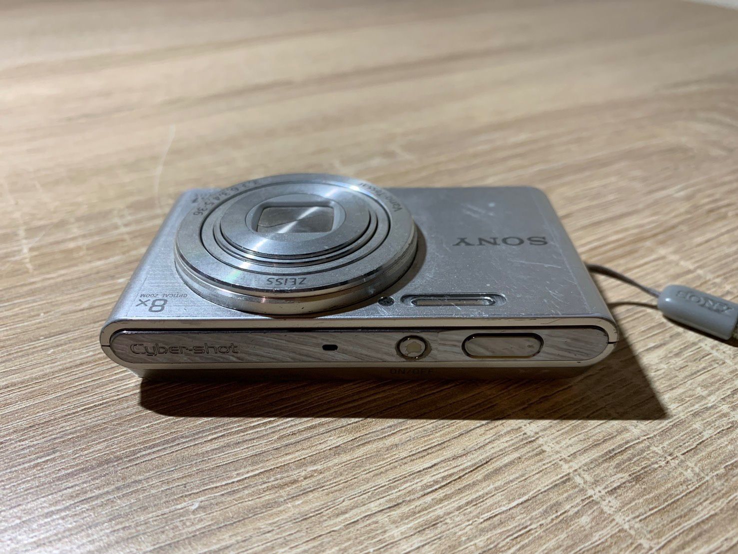 9722 Sony Cyber-shot DSC-W830 シルバー デジカメ ジャンク品【ネ