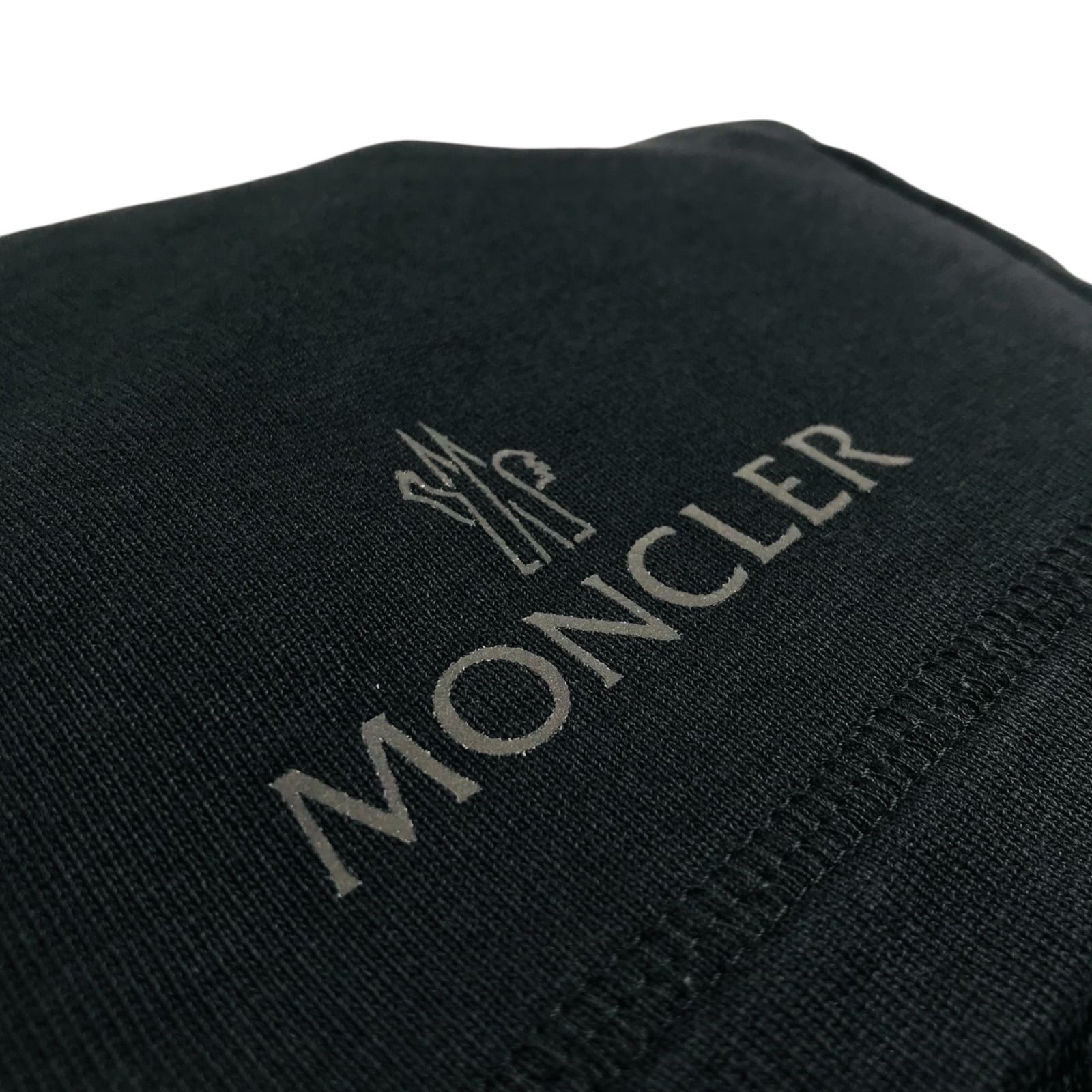 MONCLER☆モンクレール【PANTALONE】メンズ ブランドアイコンラバー 