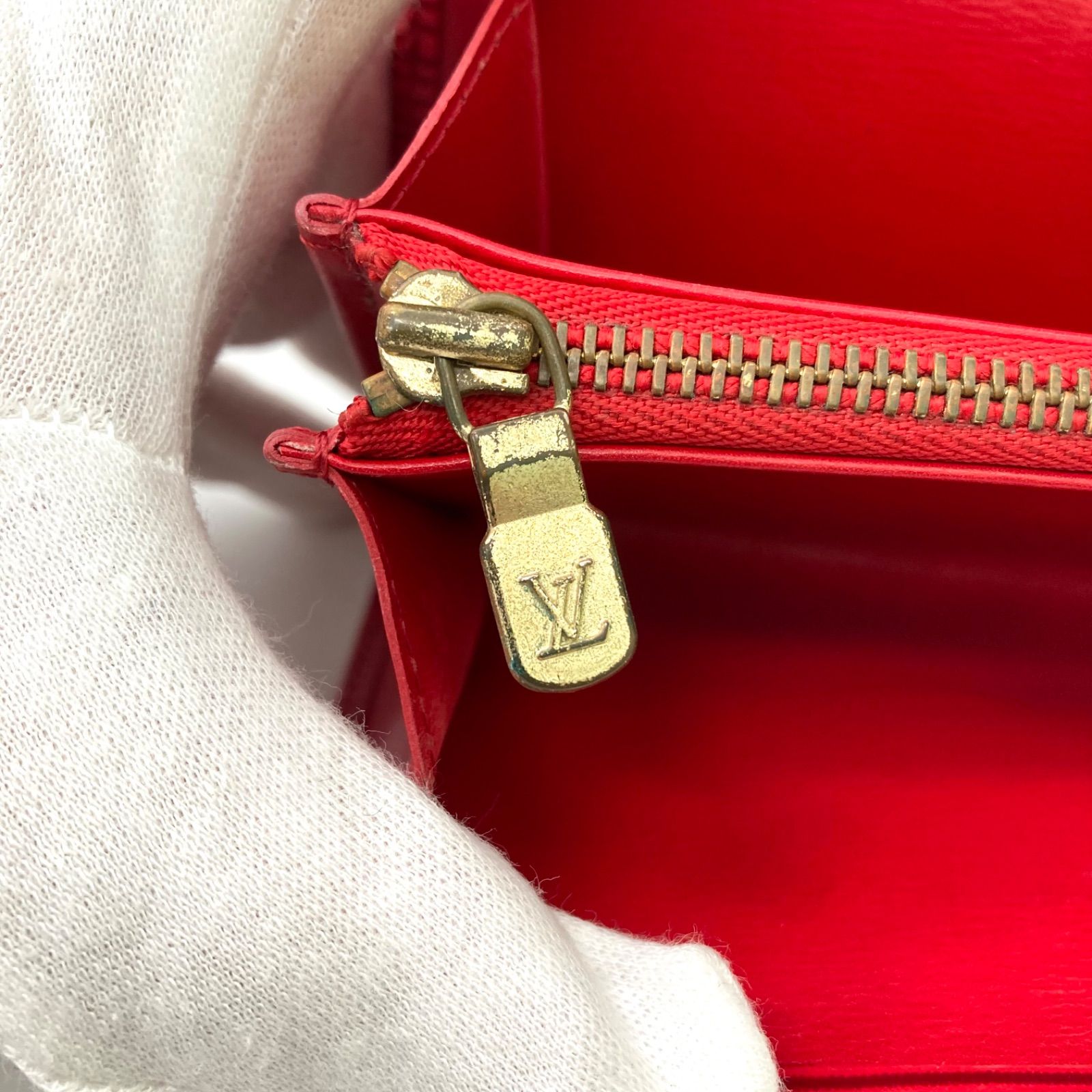 レディース LOUIS VUITTON 長財布 エピ ポルトモネクレディ レッド 正規品