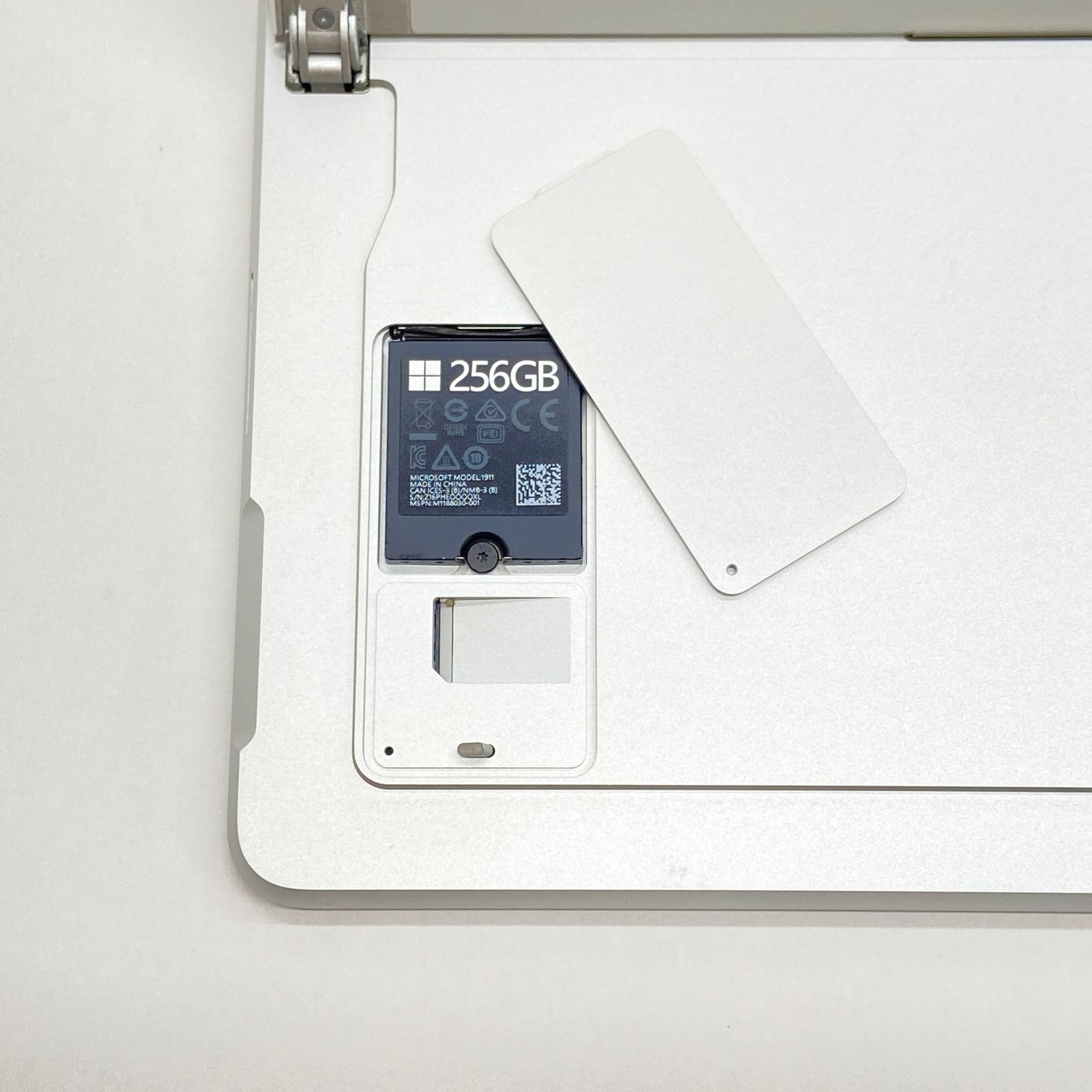 Surface Pro 8 LTE Model:1982 i7 1185G7 16GB SSD256GB Signature 