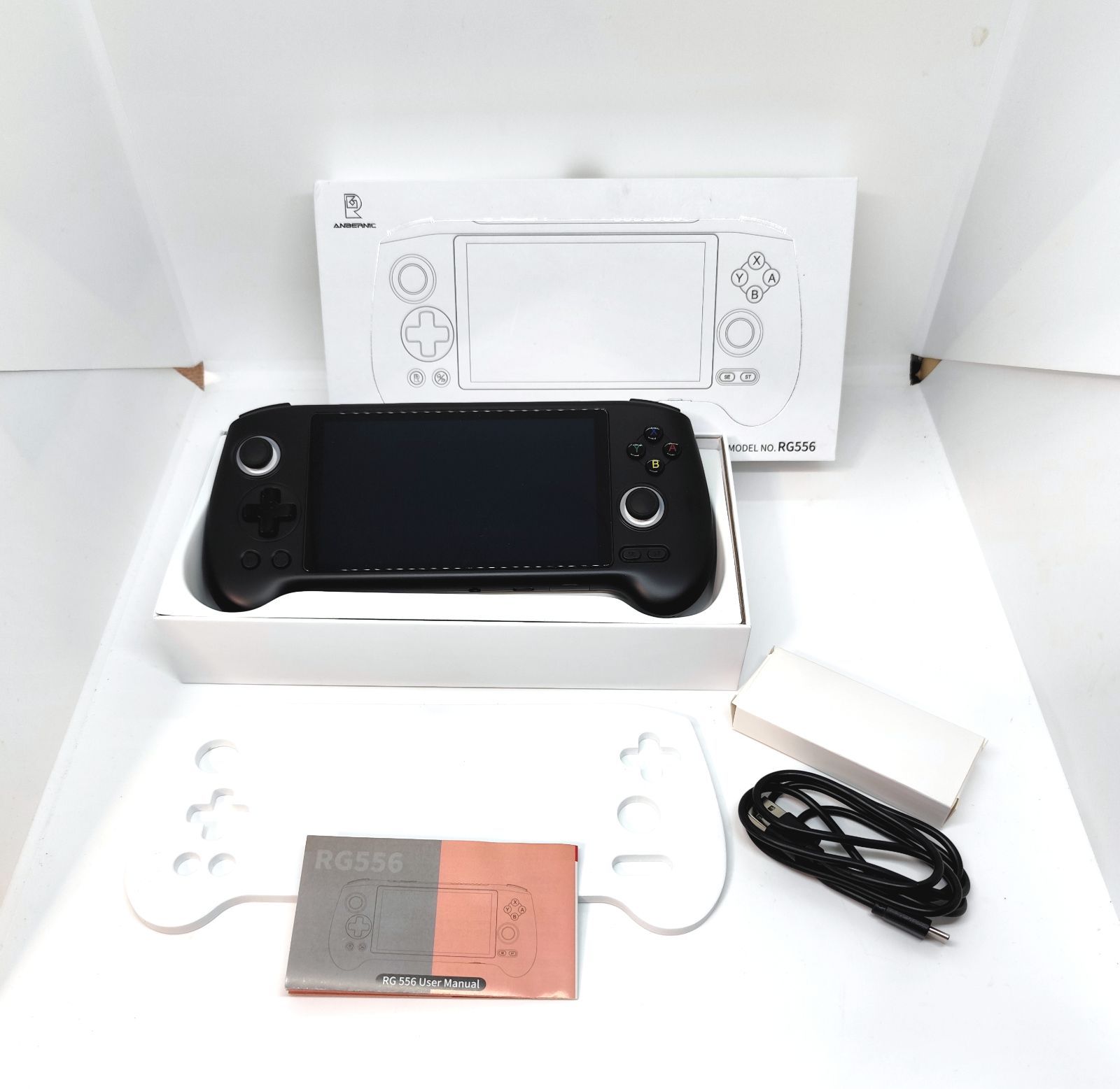 ANBERNIC RG556 携帯ゲーム機 Android新品未使用品 動作確認済 - メルカリ