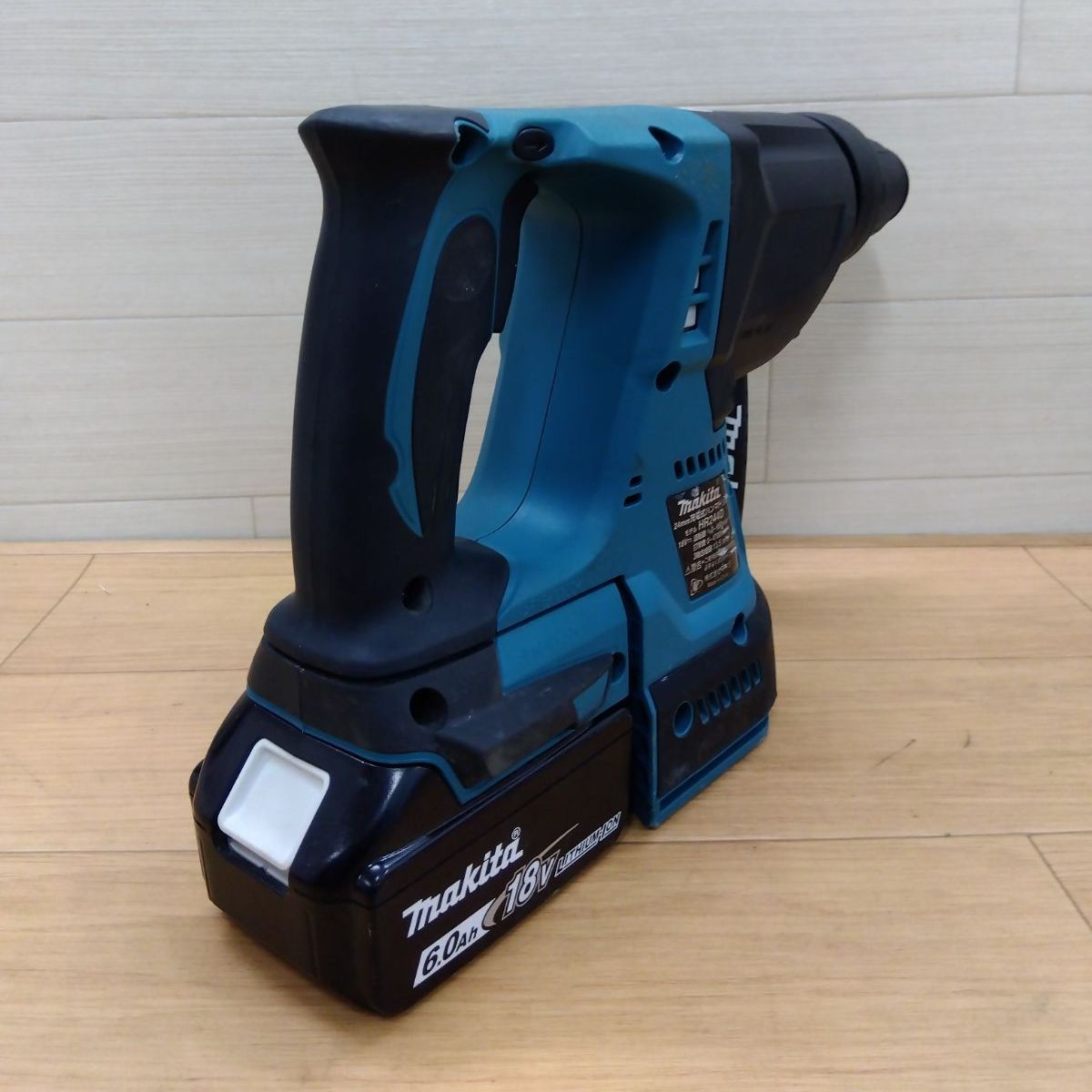 Makita マキタ 24mm充電式ハンマドリル HR244DZK 中古 簡易動作確認済