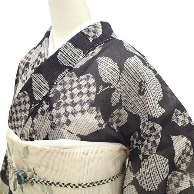 夏物 小紋 単衣 着物 未使用 正絹 型染 黒こげ茶 花 染め柄 夏 カジュアル 新古品 仕立て上がり 身丈159 裄丈64 Ｍサイズ みやがわ sb17365 新古品】 夏物 小紋 単衣 着物 未使用 正絹 型染 黒こげ茶 花 細縞