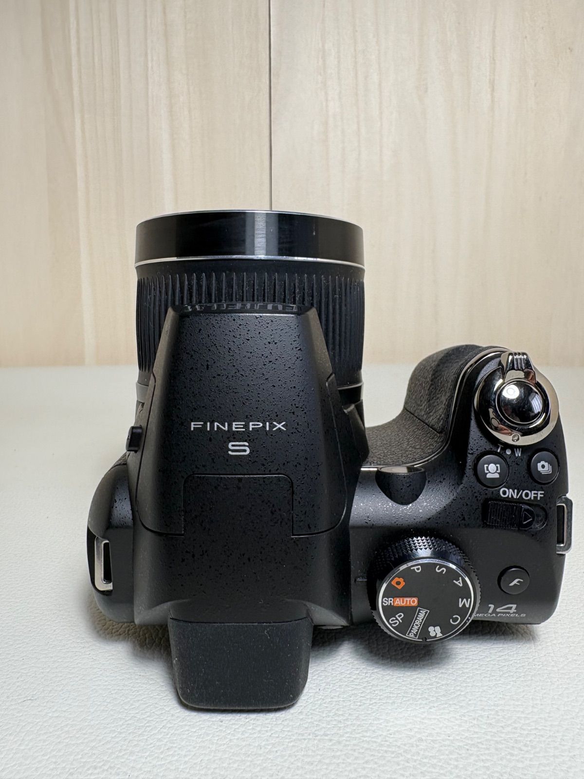 Amazon 単三電池式 デジタルカメラ S4000 FINEPIX FUJIFILM | 広角24mm 1400万画素 S4000 FinePix デジタルカメラ FUJIFILM デジタルカメラ