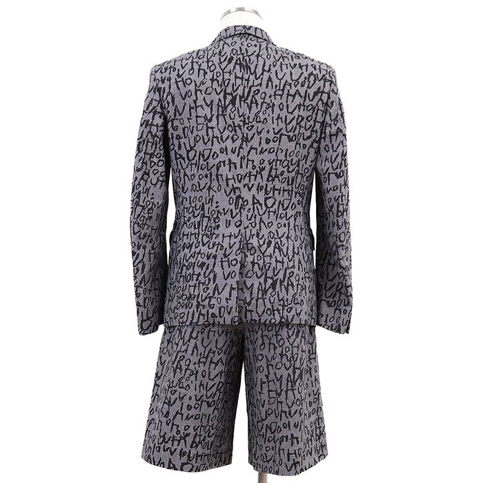 【新品同様】COMME des GARCONS HOMME PLUS コムデギャルソンオムプリュス セットアップ グレンチェック S メンズ テーラードジャケット 3B ショートパンツ EDWARD GOSS ウール × ポリエステル アルファベット 総柄 共生地/ボタン付 グレー ブラック 黒 灰色 日本製 新品同様】COMME des GARCONS HOMME PLUS コムデギャルソンオム