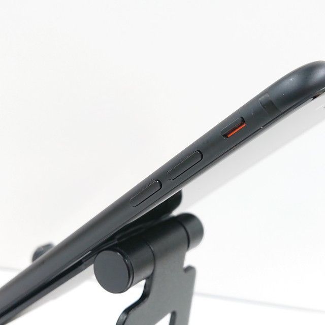 iPhone7 32GB au ブラック 送料無料 本体 c18932 - メルカリ