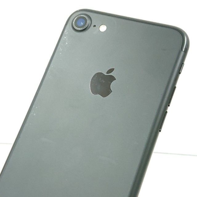 iPhone7 32GB au ブラック 送料無料 本体 c18932 - メルカリ