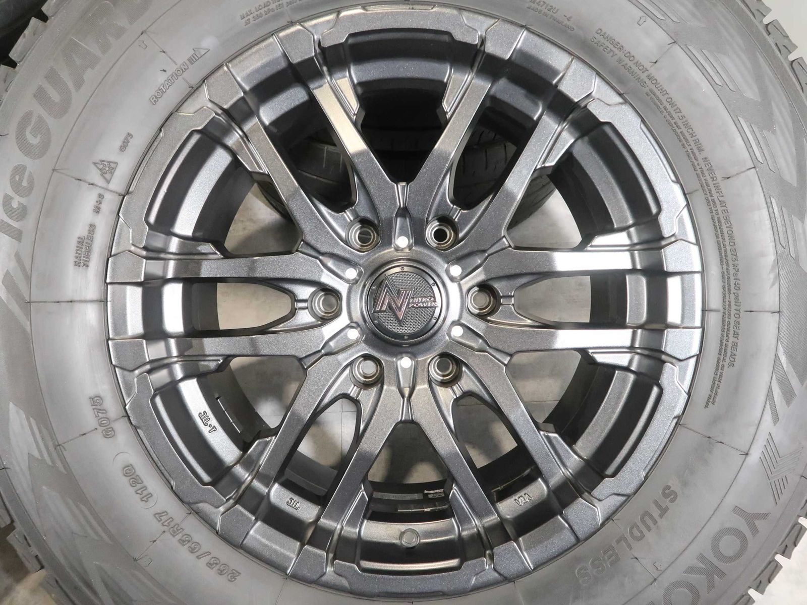 ULTRA MOTOR SPORTS 社外ホイール 20インチ 4本 9J6HPCD139.7+18 ランクルプラド サーフ等 (VHI89) クレジットカード QR決済可能 ULTRA MOTOR SPORTS 社外ホイール 20インチ 4本 9J6HPCD139.7+18