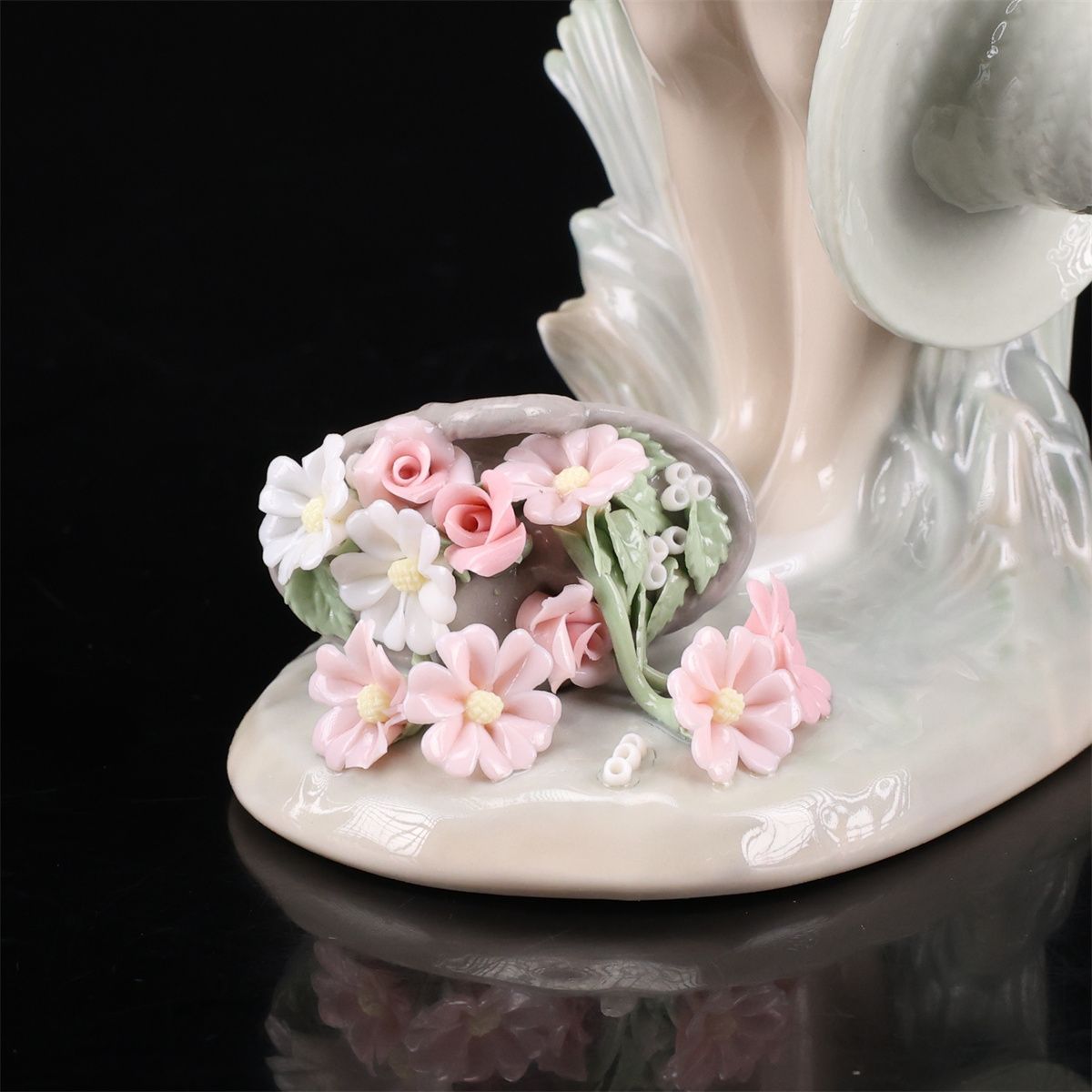 (LLADRO)リアドロ「三つ子の仔猫」フィギュリン 置物 ネコ インテリア小物 (LLADRO)リアドロ「三つ子の仔猫」フィギュリン 置物 ネコ