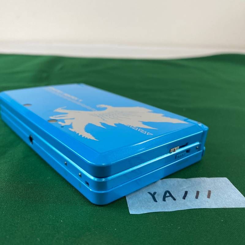 ◇YA111【限定モデル】Nintendo 3DS モンスターハンター4 ハンター