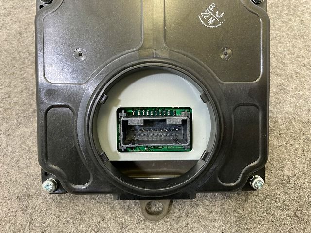 C-HR/CHR ZYX10/NGX10/NGX50 ヘッドライト LED コンピューター 81056
