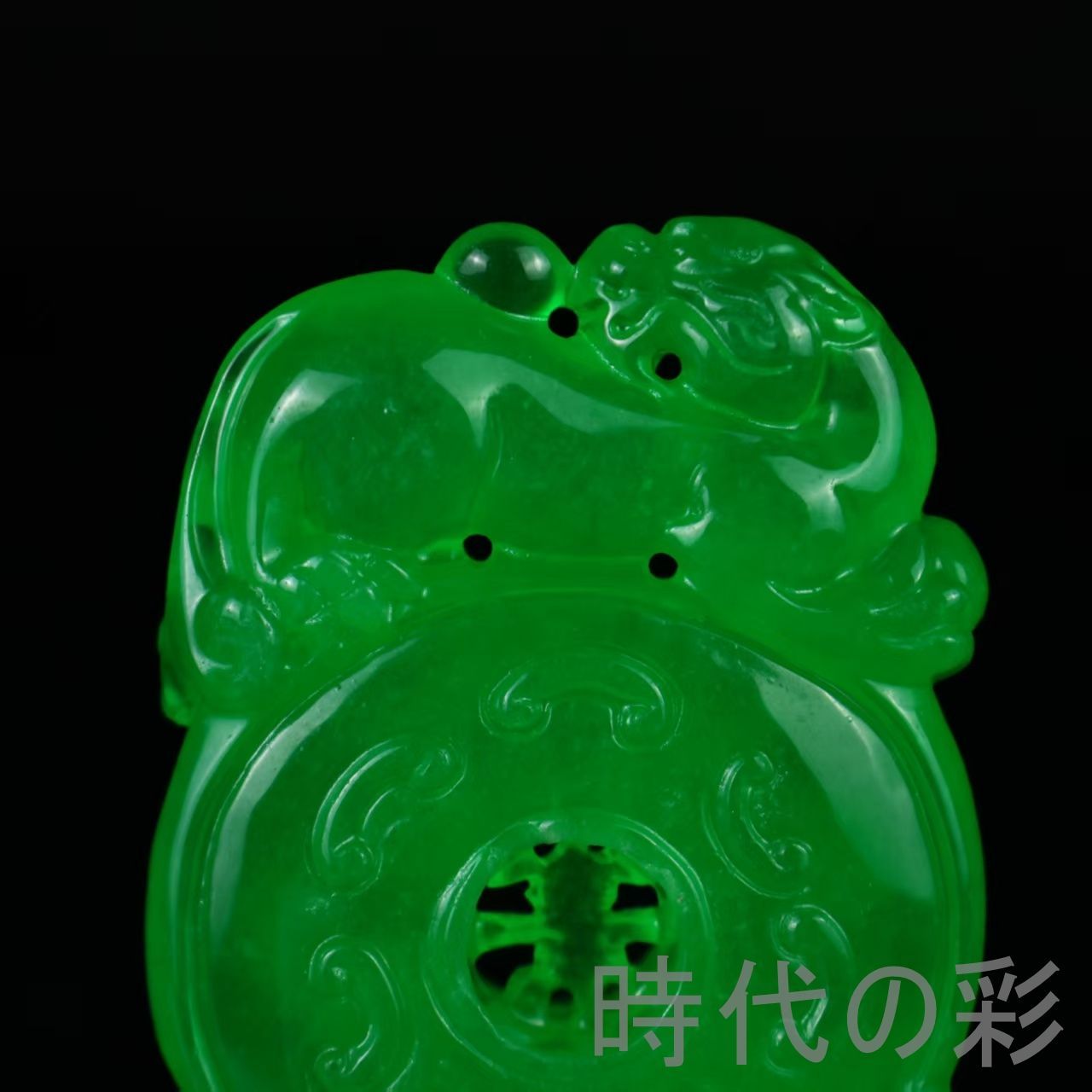 https://assets.mercari-shops-static.com/-/large/plain/2JPpCKx9itfozHhXuKkW6E.jpg@jpg