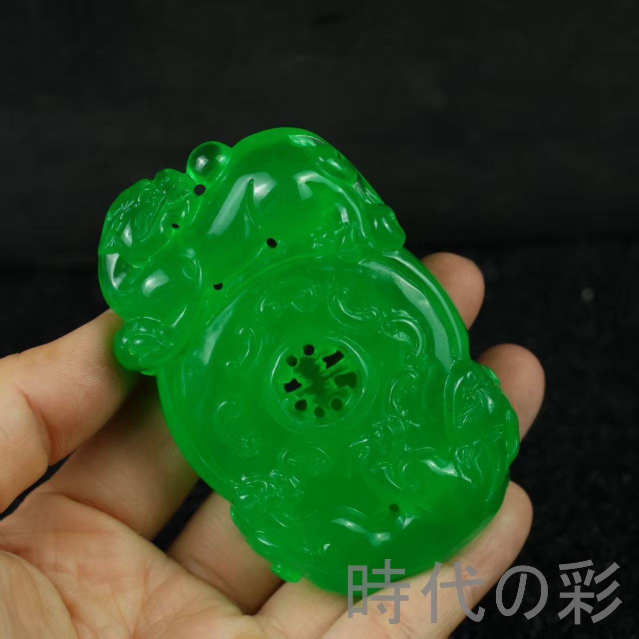 https://assets.mercari-shops-static.com/-/large/plain/2JPpCL3NTDH4znKsB8S6hC.jpg@jpg