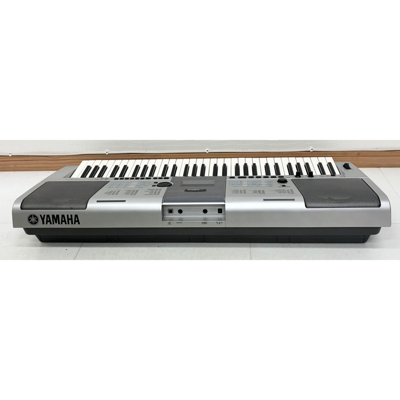 電子キーボード・電子ピアノ】YAMAHA（ヤマハ）廃盤 PSR-E403 - メルカリ