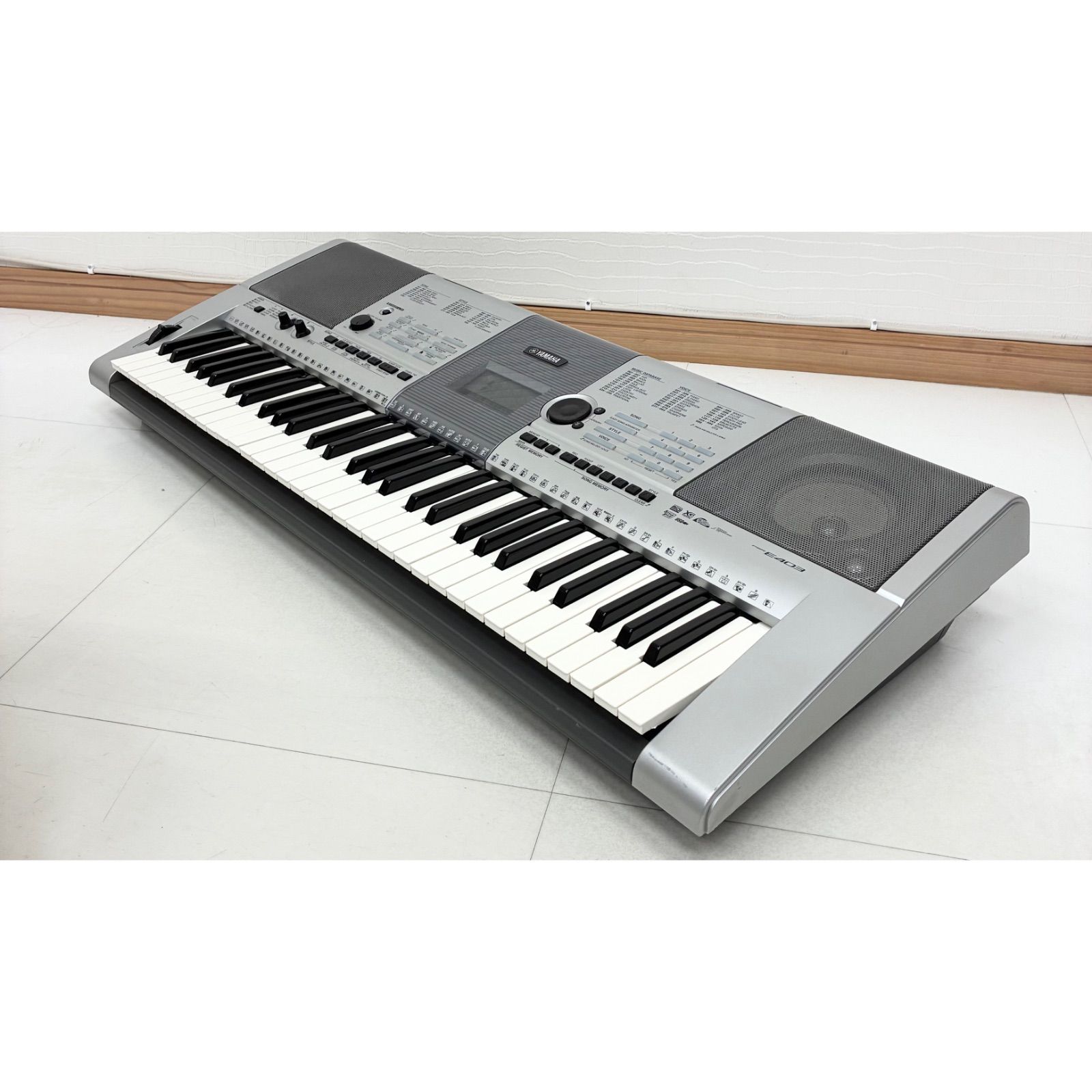 電子キーボード・電子ピアノ】YAMAHA（ヤマハ）廃盤 PSR-E403 - メルカリ