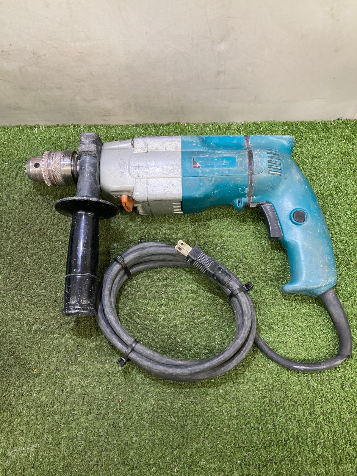 makita マキタ HP2032 震動ドリル 中古品 【ハンズクラフト宜野湾店】 makita マキタ HP2032 震動ドリル 中古品 【ハンズクラフト宜野湾店】