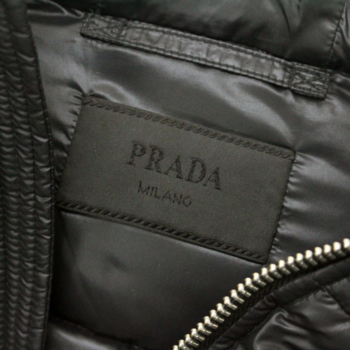 中古美品 PRADA プラダ SGA654 ダウンジャケット ブルゾン 三角ロゴ 