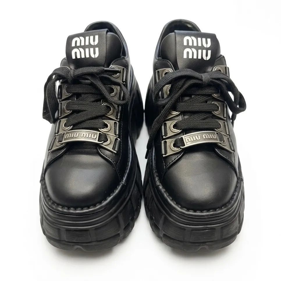MIUMIU ミュウミュウ レザー スニーカー 37 23.5 レディース ブラック