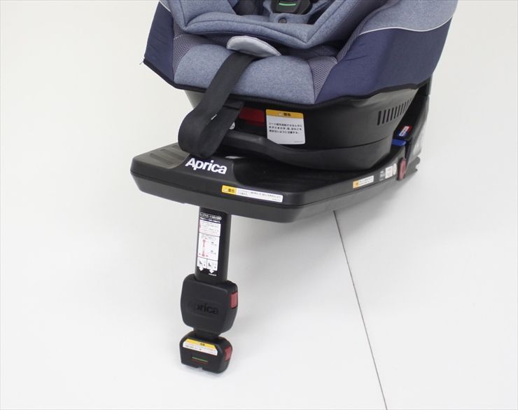 美品 クルリラ AD ライトネイビー 2122711 アップリカ 新生児OK ISOFIX