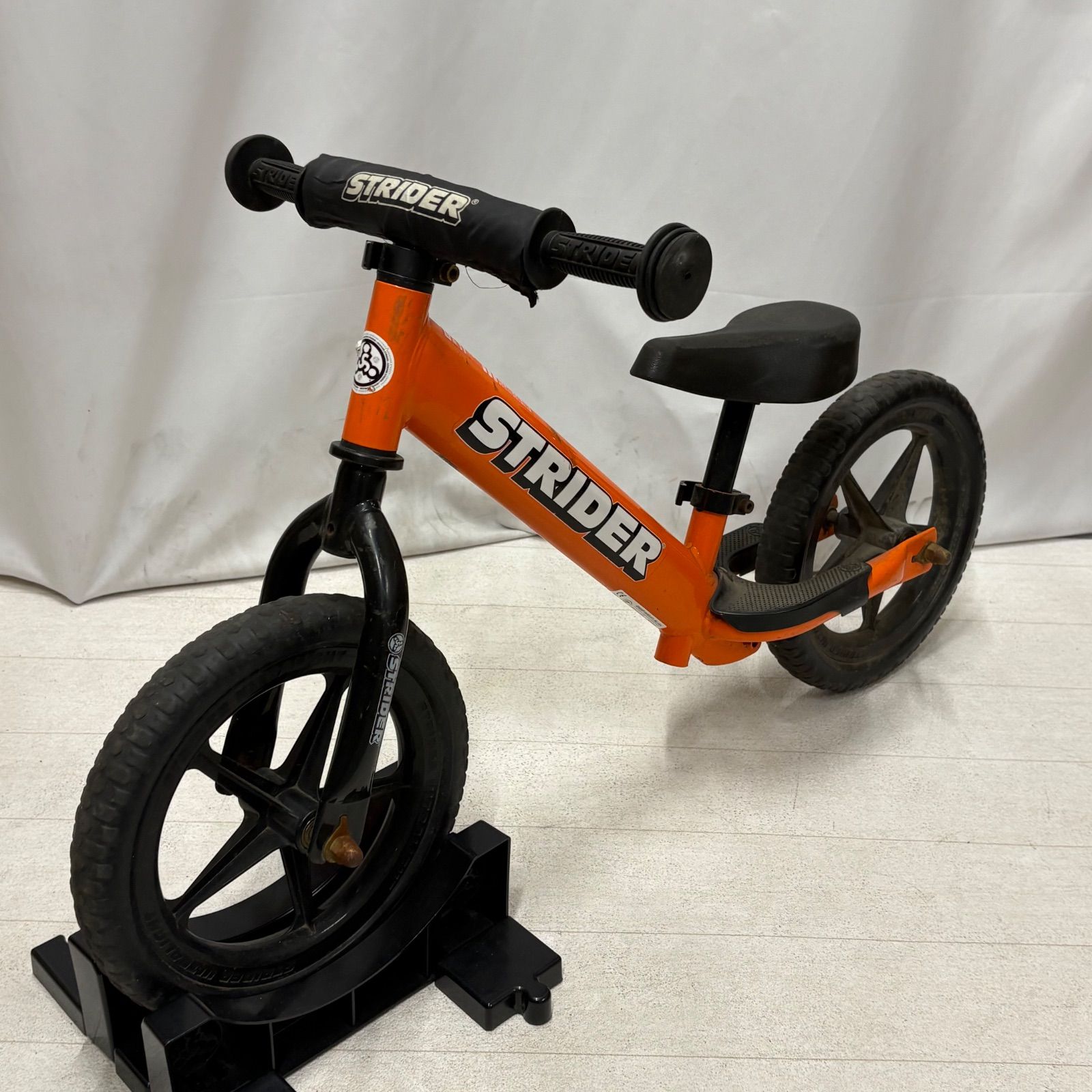 ストライダー STRIDER12 スポーツモデル オレンジ 【公式通販】