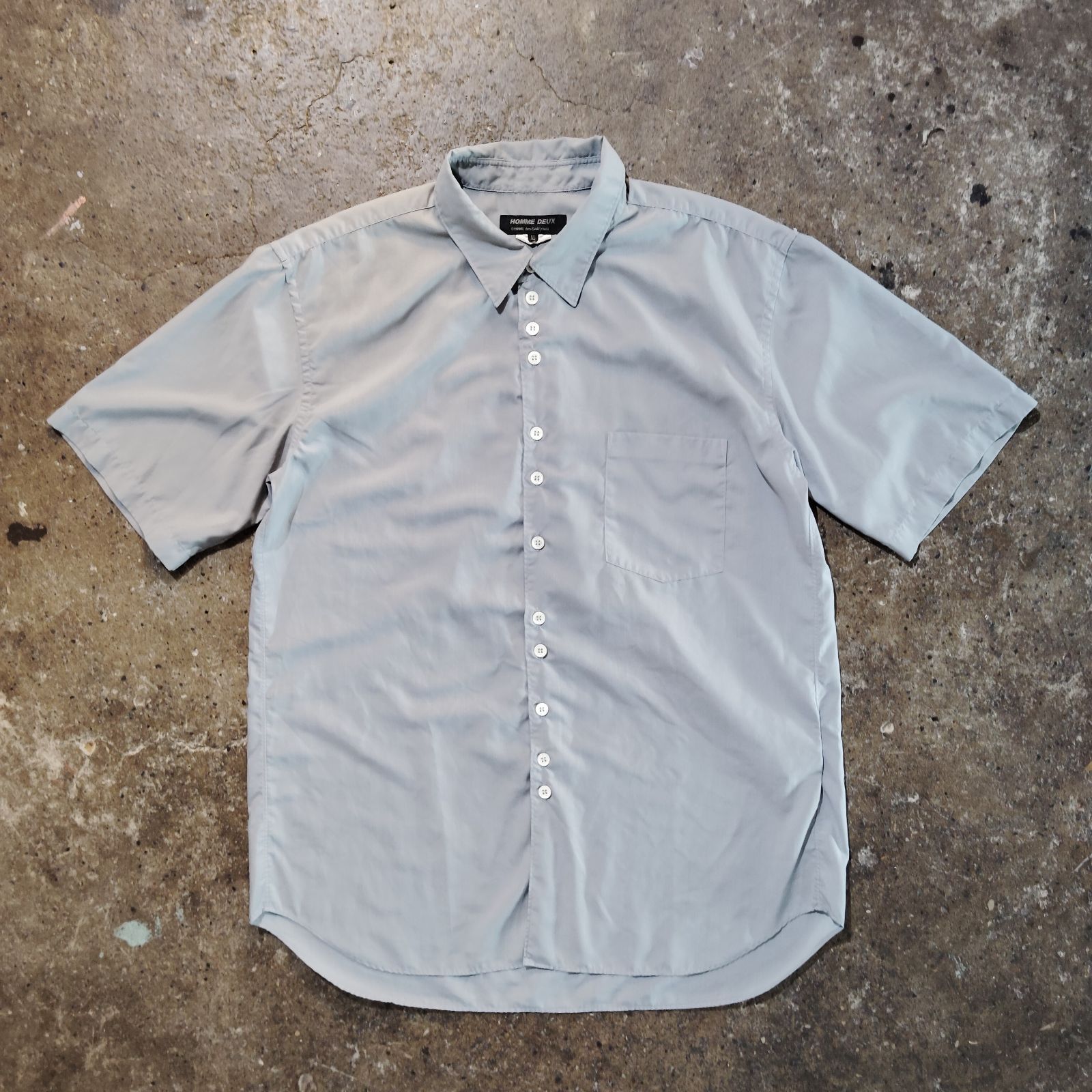 COMME des GARÇONS HOMME DEUX グレー シャツ M COMME des GARCONS HOMME DEUX 25ss ランダムボタンシャツ XL