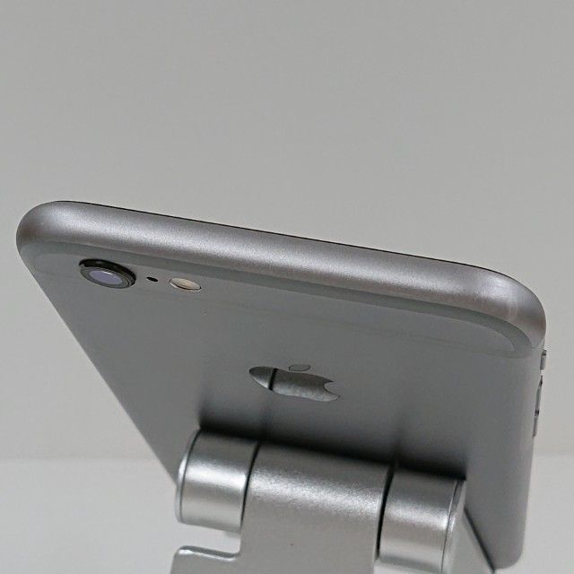 iPhone6s 美品　人気のスペースグレー　消毒済み　SIMフリー（ナノシム）4K動画撮れます　HDR撮影対応　 Amazon | Apple 2015 iPhone 6s SIMフリー 128GB シルバー【米国版SIM
