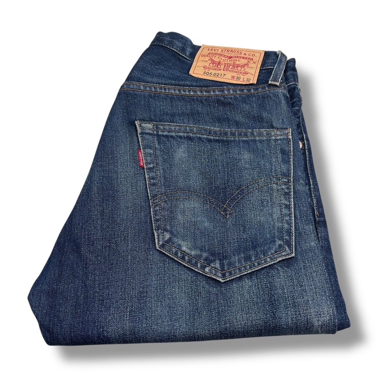 02s LVC Levi
